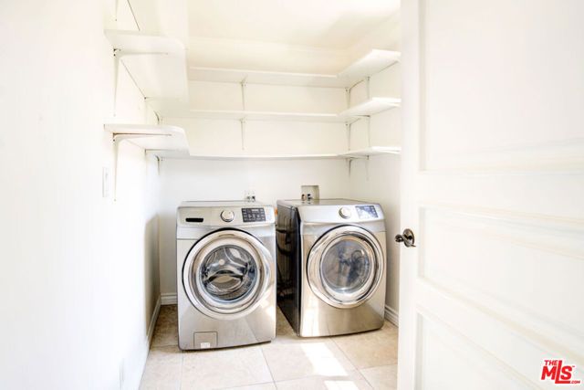 2228 Nella Vista Avenue, Los Angeles, CA 90027