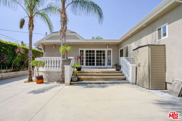 2228 Nella Vista Avenue, Los Angeles, CA 90027