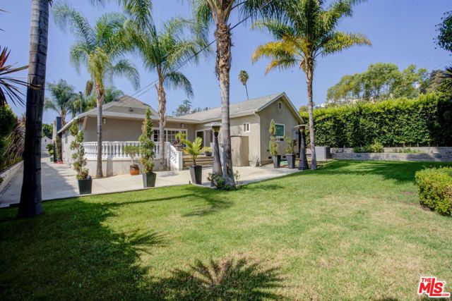 2228 Nella Vista Avenue, Los Angeles, CA 90027
