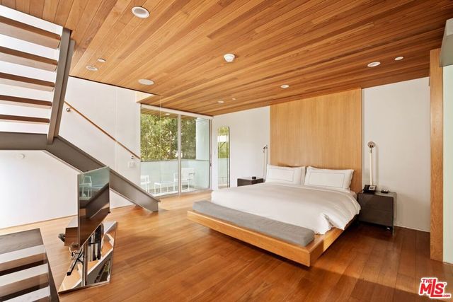 1257 Edris Drive, Los Angeles, CA 90035