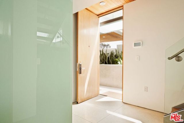 1257 Edris Drive, Los Angeles, CA 90035