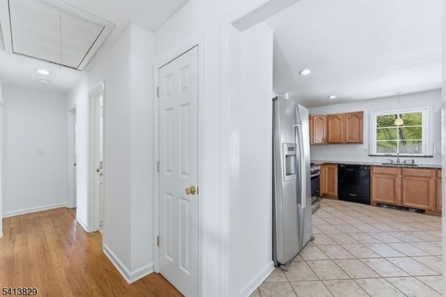 105 Hillside Ter, Lebanon Twp., NJ 07830