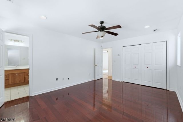 105 Hillside Ter, Lebanon Twp., NJ 07830