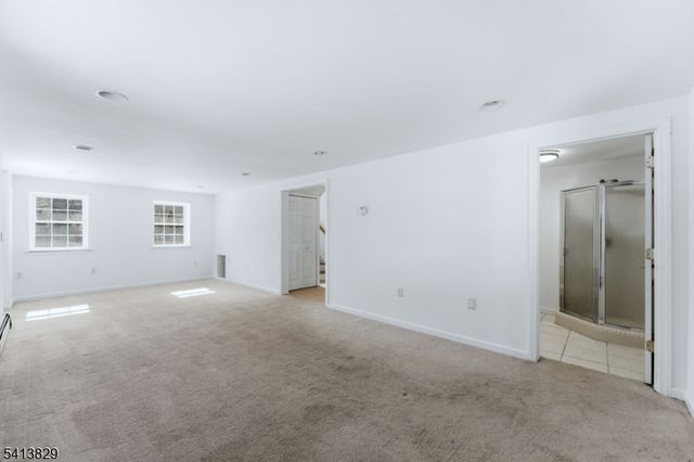 105 Hillside Ter, Lebanon Twp., NJ 07830