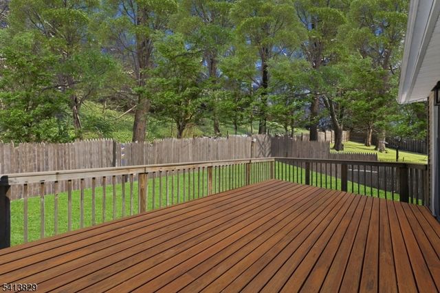 105 Hillside Ter, Lebanon Twp., NJ 07830