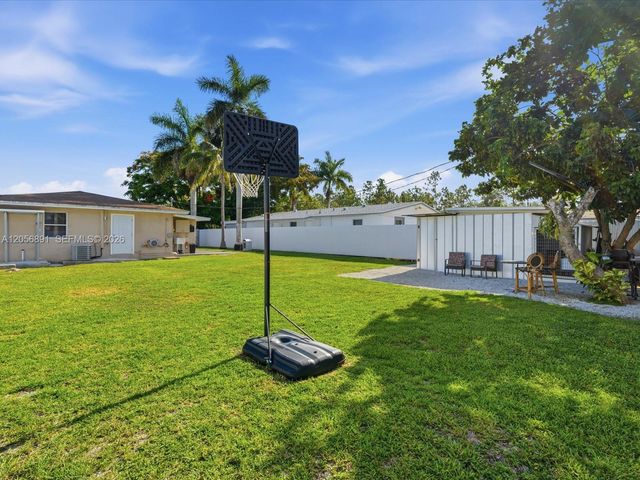 827 SW 3rd Street, Florida City, FL 33034