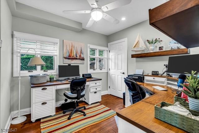 423 Lakeside Blvd, Hopatcong Boro, NJ 07843