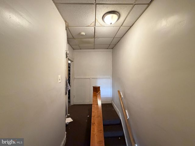 2826 E MONUMENT ST, Baltimore, MD 21205