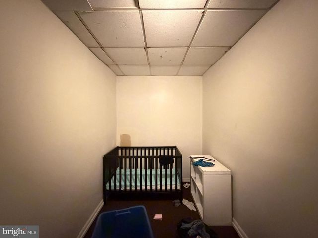 2826 E MONUMENT ST, Baltimore, MD 21205