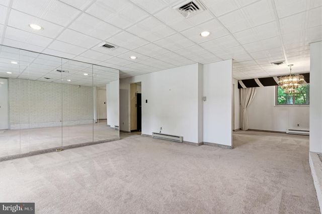 310 CASEY CIR, Huntingdon Valley, PA 19006