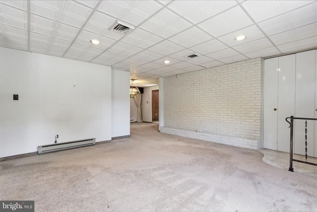 310 CASEY CIR, Huntingdon Valley, PA 19006