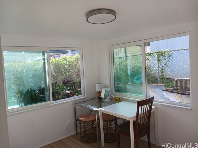 3279 Hoanoho Place, Honolulu, HI 96816