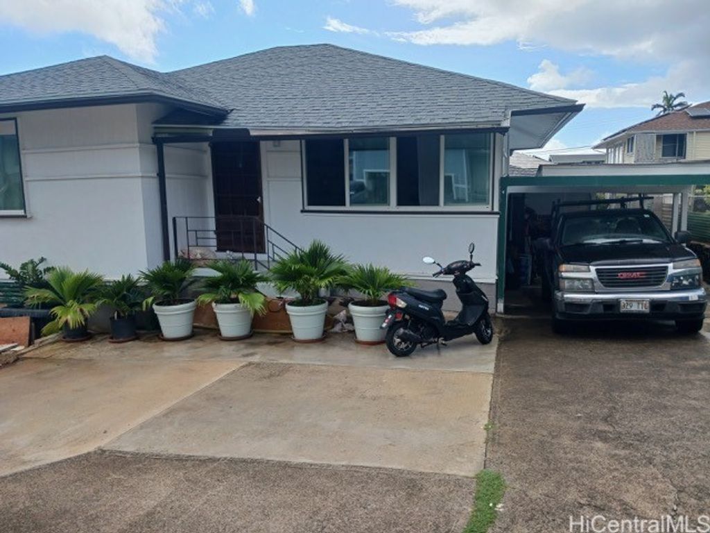 3279 Hoanoho Place, Honolulu, HI 96816