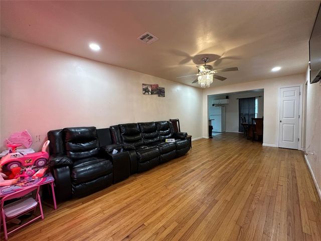 3237 NW 40th Street, Oklahoma City, OK 73112