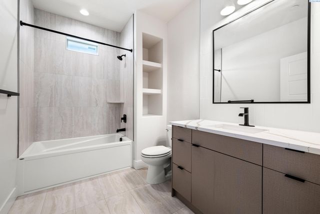 7396 W 22nd Place, Kennewick, WA 99338