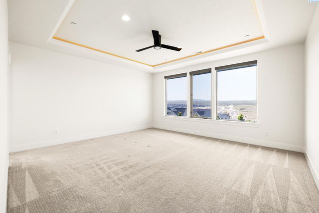 7396 W 22nd Place, Kennewick, WA 99338