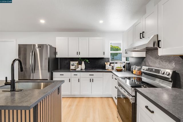 4910 Sweetwood Drive, Richmond, CA 94803
