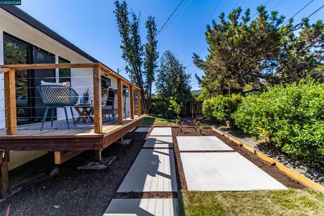 4910 Sweetwood Drive, Richmond, CA 94803