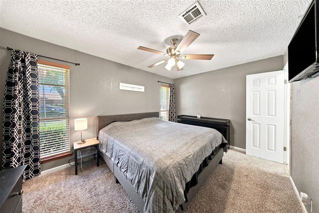 508 Cherryvale Road, Edmond, OK 73003