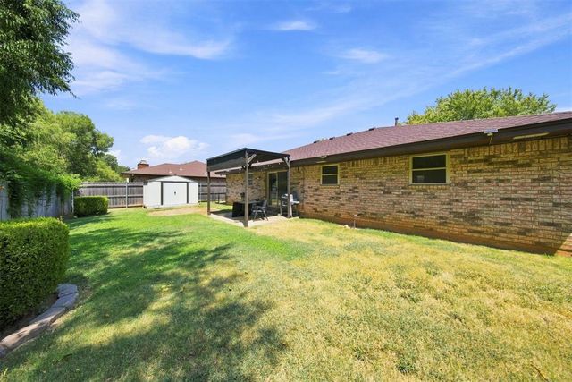 508 Cherryvale Road, Edmond, OK 73003