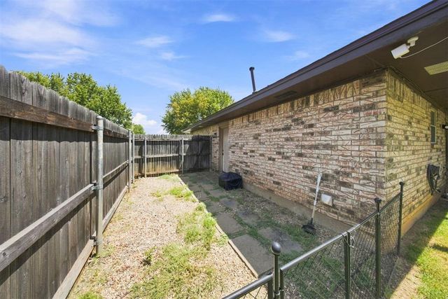 508 Cherryvale Road, Edmond, OK 73003