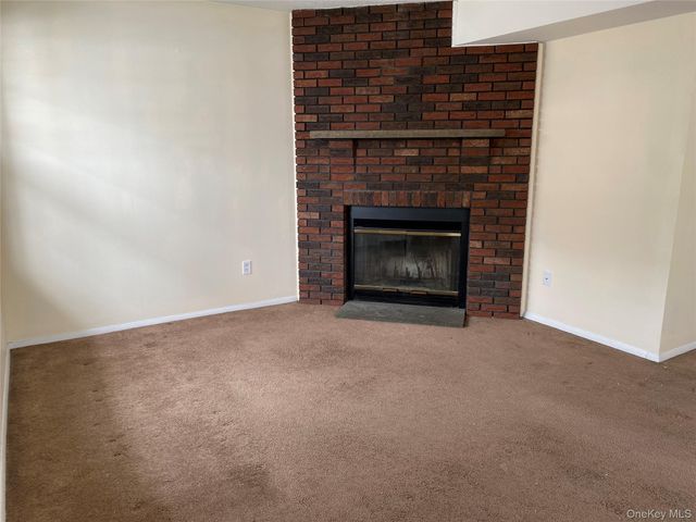 2203 Whispering Hills, Chester, NY 10918