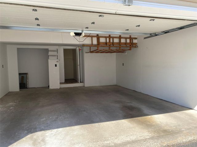 2203 Whispering Hills, Chester, NY 10918