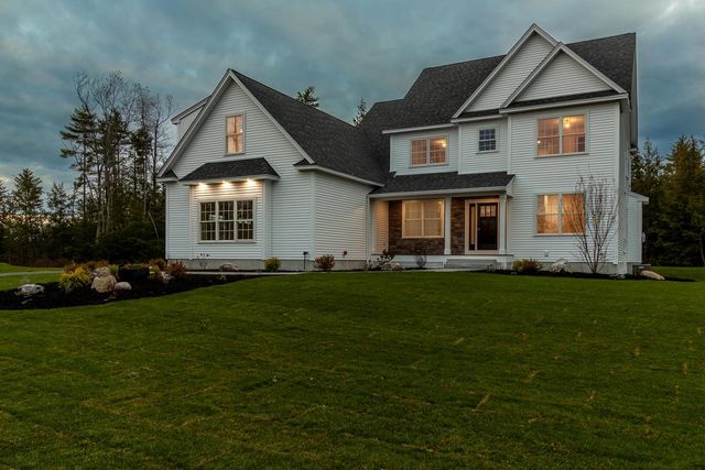 42 Westover Lane, Bow, NH 03304