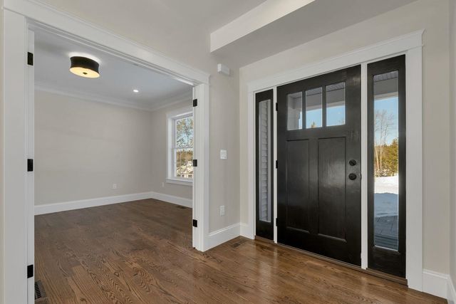 42 Westover Lane, Bow, NH 03304