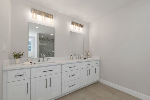 42 Westover Lane, Bow, NH 03304