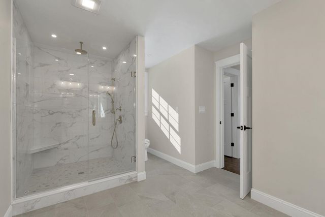 42 Westover Lane, Bow, NH 03304