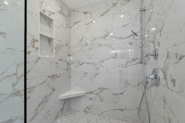 42 Westover Lane, Bow, NH 03304