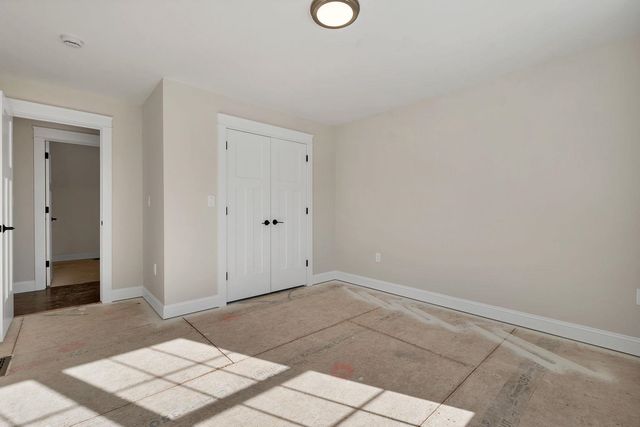 42 Westover Lane, Bow, NH 03304