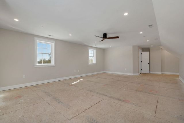 42 Westover Lane, Bow, NH 03304