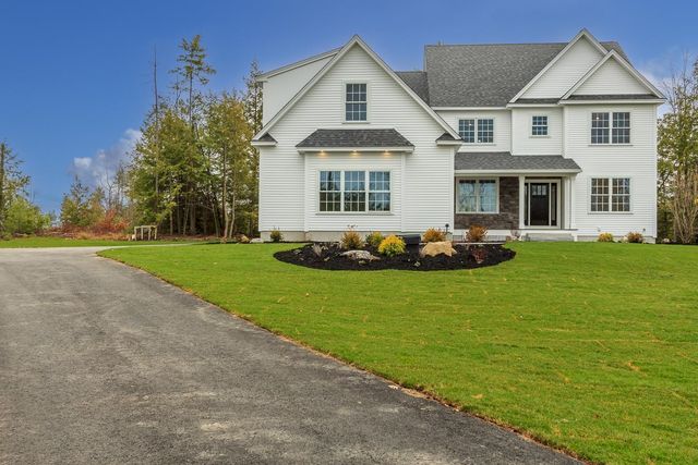 42 Westover Lane, Bow, NH 03304