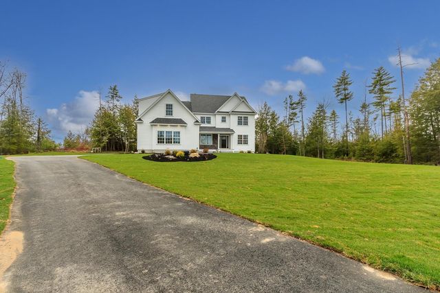 42 Westover Lane, Bow, NH 03304