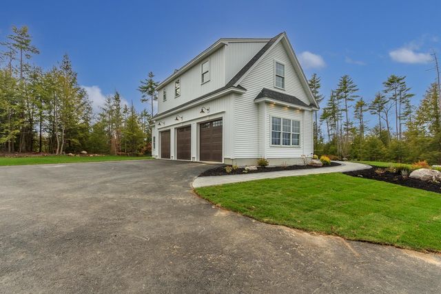 42 Westover Lane, Bow, NH 03304