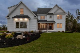 42 Westover Lane, Bow, NH 03304