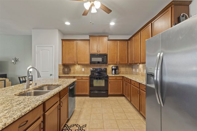 1715 Oak Glen Drive, Wylie, TX 75098