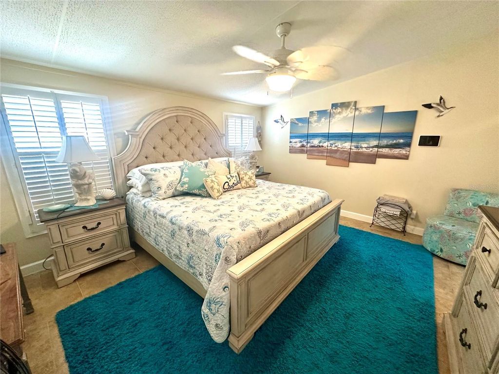 Image 29 of property listing at 8442 COUNTY ROAD 109, Lady Lake, FL 32159