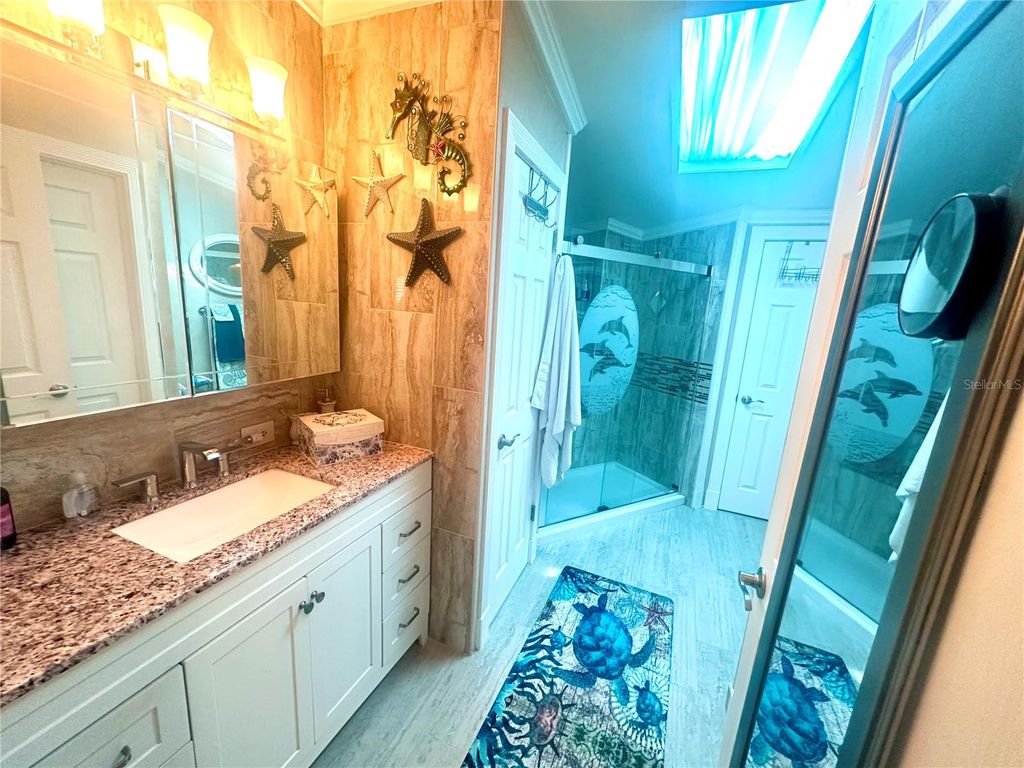 Image 30 of property listing at 8442 COUNTY ROAD 109, Lady Lake, FL 32159