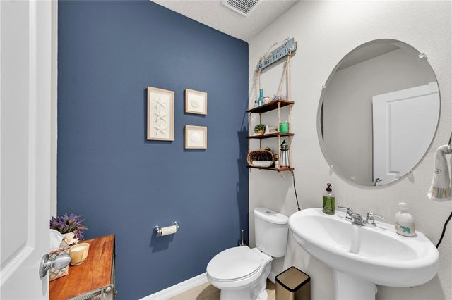 3070 FORREST PLUM COURT, Zephyrhills, FL 33540