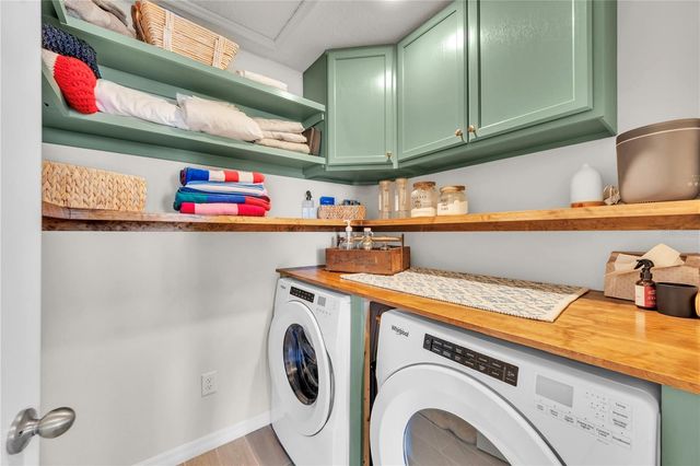 3070 FORREST PLUM COURT, Zephyrhills, FL 33540