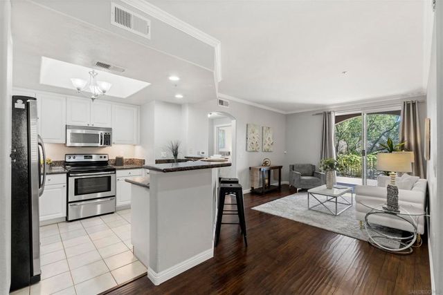 9293 Regents Road C108, La Jolla, CA 92037
