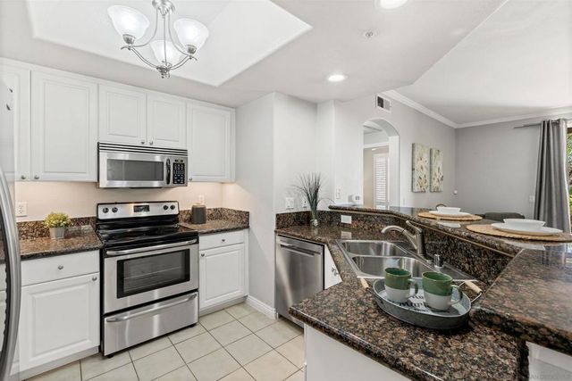 9293 Regents Road C108, La Jolla, CA 92037