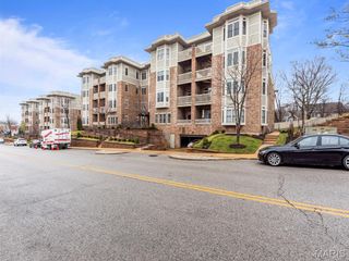 520 North and South 301, University City, MO 63130