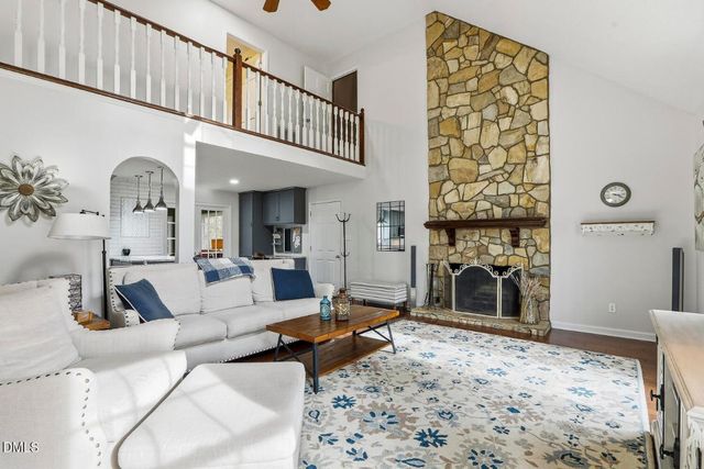 8 Crosswinds Estates Drive, Pittsboro, NC 27312