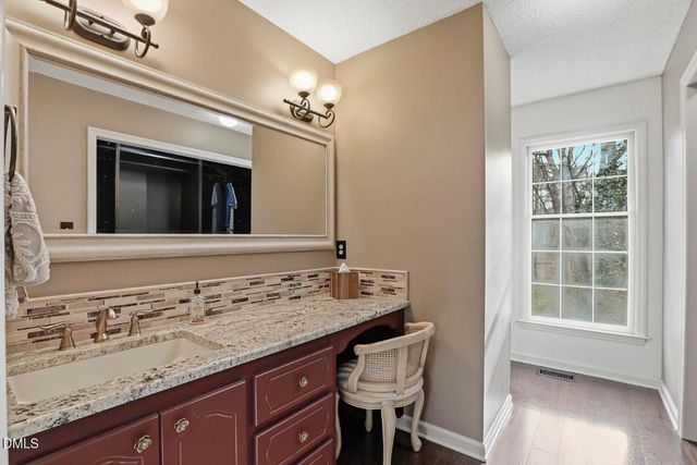 8 Crosswinds Estates Drive, Pittsboro, NC 27312