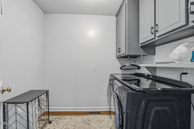 8 Crosswinds Estates Drive, Pittsboro, NC 27312