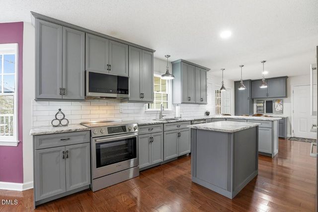 8 Crosswinds Estates Drive, Pittsboro, NC 27312